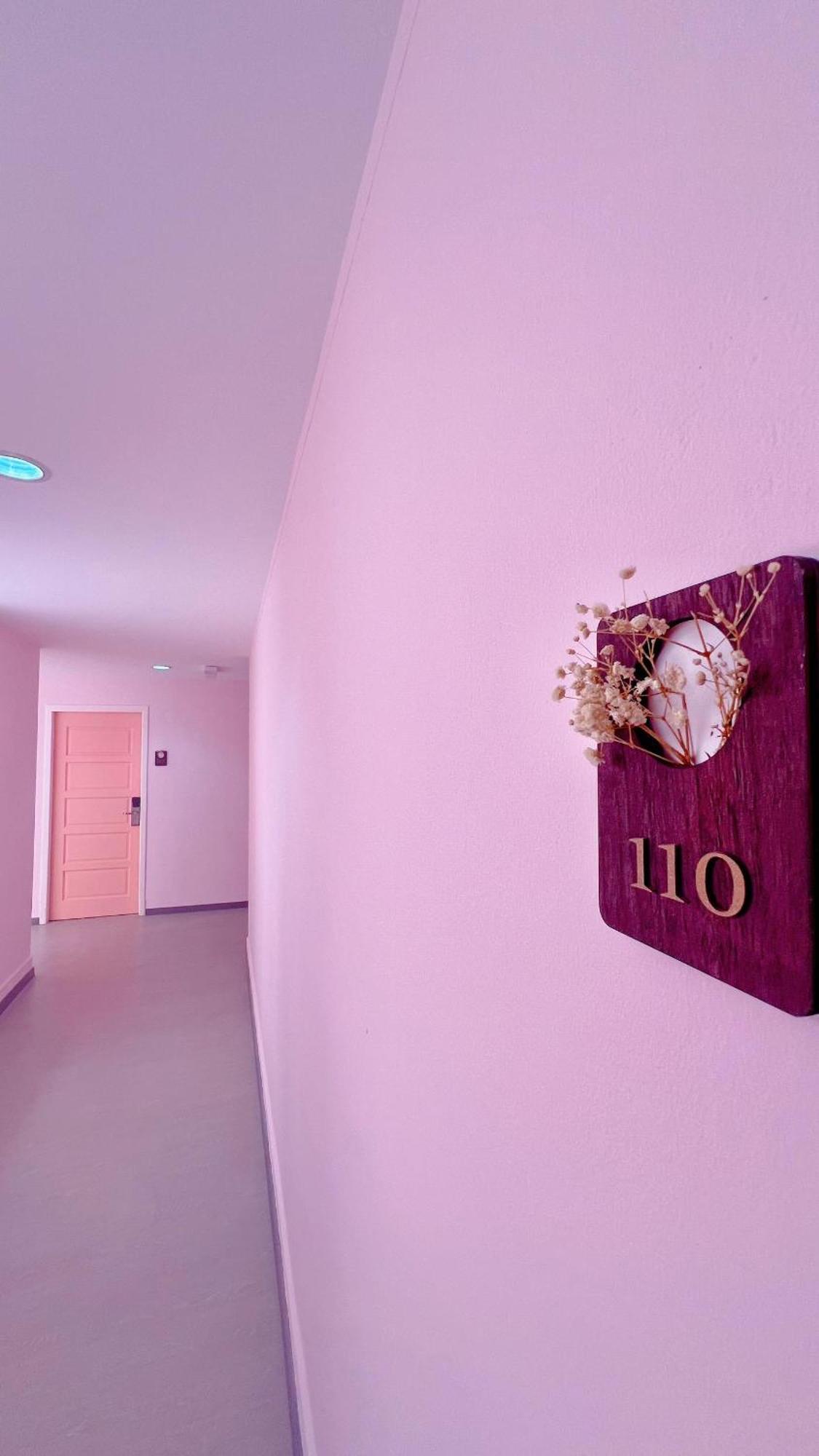 Pink Cabana Hotel Джорджтаун Экстерьер фото
